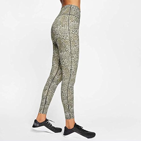 Nike Dri-Fit Leopard Print Leggings EUC - Picture 3 of 7
